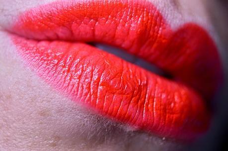 AVON Ultra Colour Bold: opinión y morritos // review and lips AVON Ultra Colour Bold: opinión y morritos // review and lips