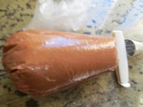 Cañas o conos de hojaldre rellenos