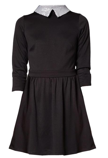 Vive un otoño Black is black