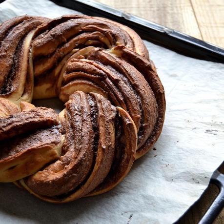 BRIOCHE DE CHOCOLATE Y ALMENDRAS