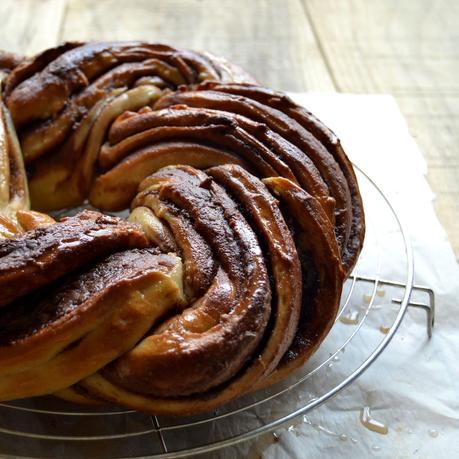 BRIOCHE DE CHOCOLATE Y ALMENDRAS