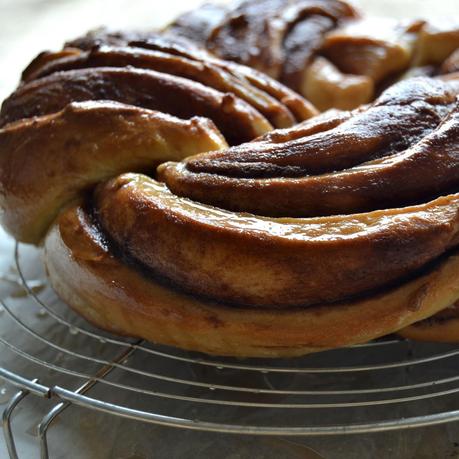 BRIOCHE DE CHOCOLATE Y ALMENDRAS