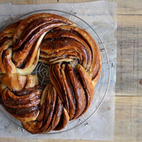 BRIOCHE DE CHOCOLATE Y ALMENDRAS