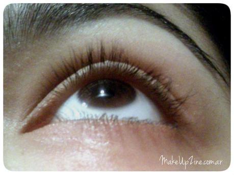 El peor arqueador de pestañas del mundo + Chismes del 3° Blogger's Day de Avon