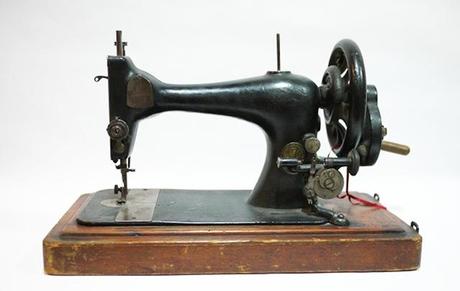 máquina coser 01