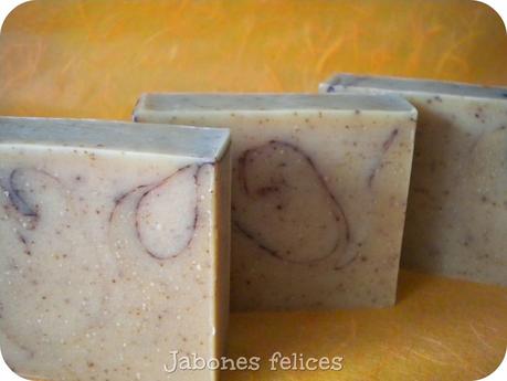 Jabón de plátano y leche de coco 3.0