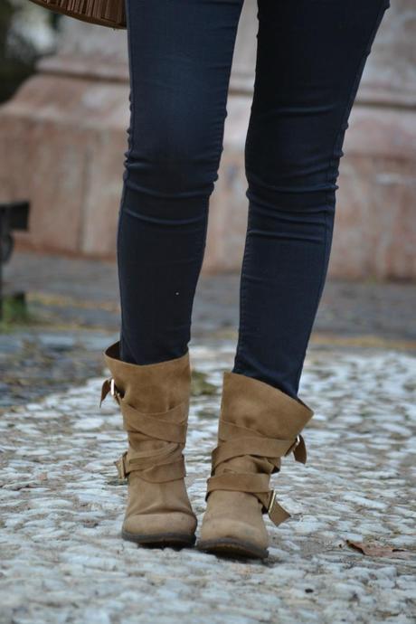 Look: Cuadros + camel