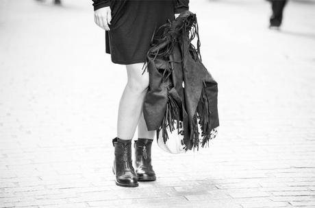 street style barbara crespo black and white B&N outfit personalizing fashion blogger outfit blog de moda