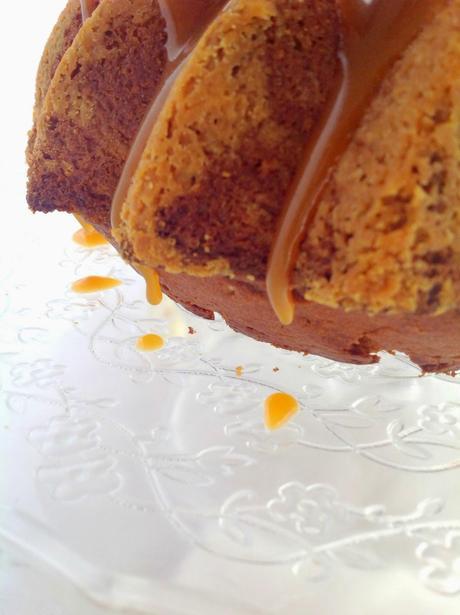 CORNMEAL BUNDT CAKE WITH CARAMEL POPCORN - RETO #BUNDTBAKERS