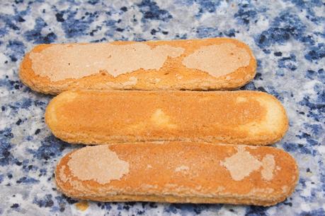 Postre de papaya, galleta y mascarpone y premio Dardos