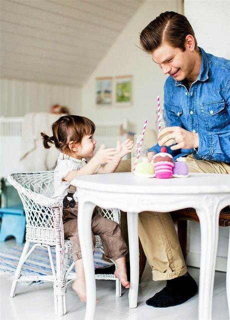 UNA MANSIÓN CON ESTILO Y UNA HABITANTE MINI...