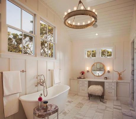 Sanitarios Estilo Rustico  /   Rustic Style Bathrooms