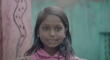 Save the children superheroe