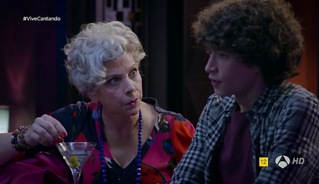 Vive cantando 2x06 - Cuando nadie me ve