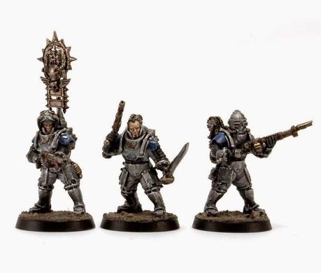 Solar Auxilia en pre-pedidos en FW y muchos libros en BL