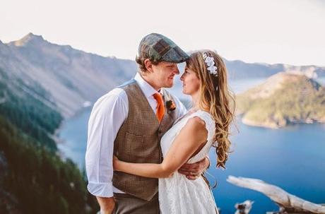 Una boda íntima en un lago de Oregón