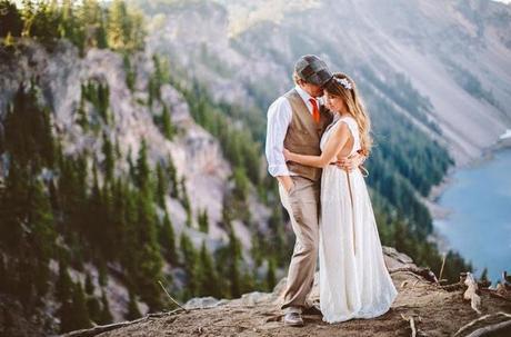 Una boda íntima en un lago de Oregón