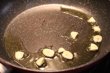 arroz de verduras ajo sofriendo