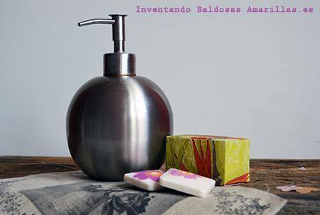 Jabones decorados con servilletas