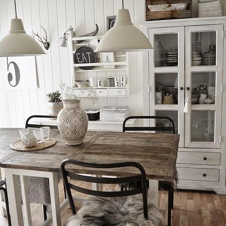 Comedores Estilo Rustico /  Rustic Style Dining rooms