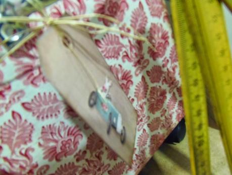 un cajón encontrado en la basura