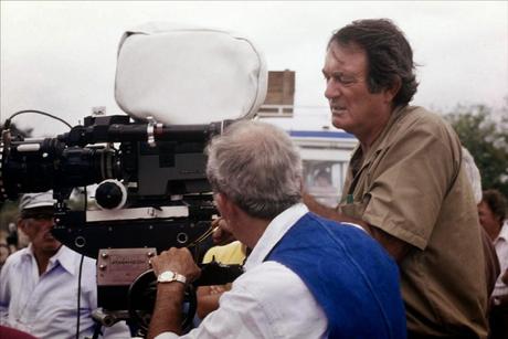 ANDREW V. MCLAGLEN (1920-2014)