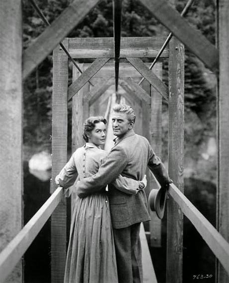 LOS GIGANTES DEL BOSQUE (1952)