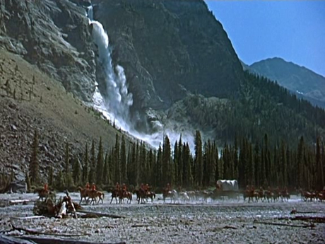 REBELIÓN EN EL FUERTE (1954)