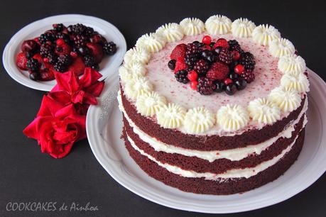 RED VELVET NAKED CAKE