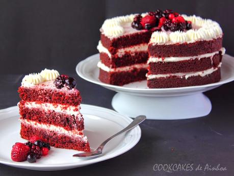 RED VELVET NAKED CAKE
