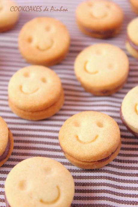 CUPCAKES DE CHOCOLATE Y AVELLANA