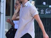 ROBERT VUELVE SONREIR Hola
