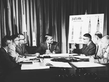 Operación Paperclip: científicos nazis en EE. UU. El equipo de von Braun en 1961