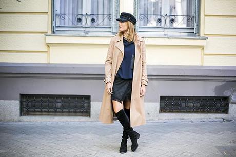 stuart weitzman 50/50 boots, tall boots, 60´s style, marine cap, black and navy, falda pareo zara, trench largo camel zara, trench, otoño, cristina blanco, guia de estilo, styleguide, spanish fashion blogger