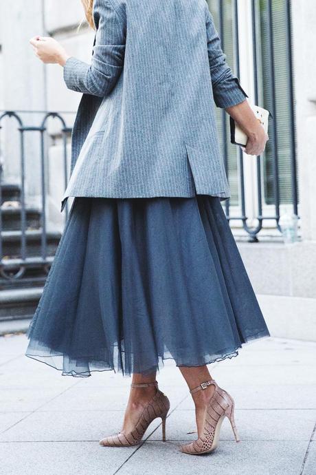 Tulle_Skirt-Twinset-Striped_Blazer-Outfit-Street_Style-Collage_Vintage-49