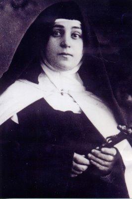 Sor María del Sagrario de San Luis Gonzaga: Farmaceútica, Carmelita y Martir