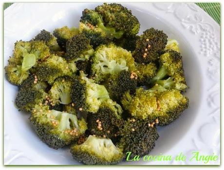 BRÓCOLI CON VINAGRETA DE MOSTAZA