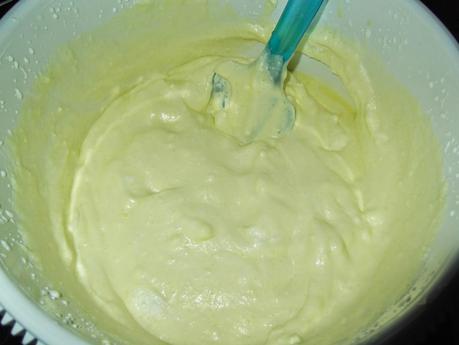 PASTEL DE GELATINA DE LIMÓN