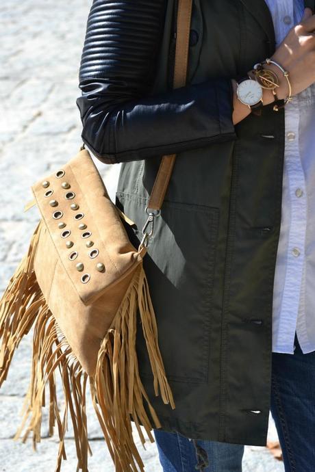 Look: Parka + camisa blanca + botines Look: Parka + camisa blanca + botines