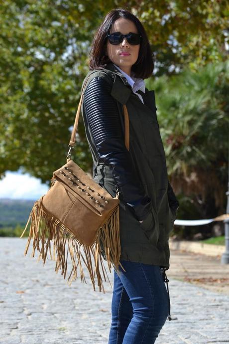 Look: Parka + camisa blanca + botines Look: Parka + camisa blanca + botines