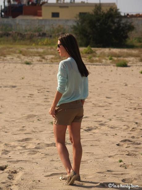 Outfit: Beach day Outfit Trini In a Trendy Town Beach