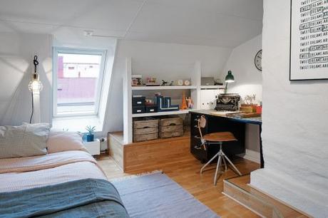 ventanas en el techo muebles de madera usada mobiliario accesorios vintage estilo vintage industrial estilo nórdico escandinavo estilo moderno estilo ecléctico decoración interiores decoración áticos blog decoración nórdica 50 m² eclécticos y modernos para chicos 