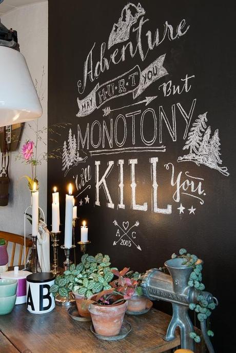 ventanas en el techo muebles de madera usada mobiliario accesorios vintage estilo vintage industrial estilo nórdico escandinavo estilo moderno estilo ecléctico decoración interiores decoración áticos blog decoración nórdica 50 m² eclécticos y modernos para chicos 