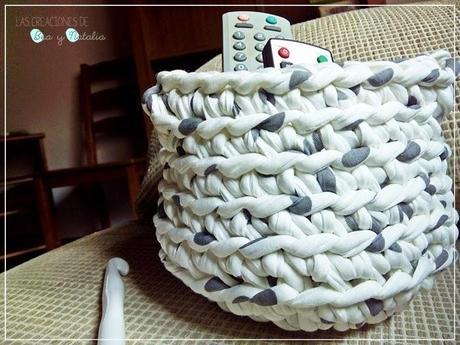 Cesto de trapillo VIII