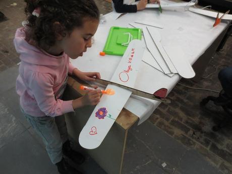 Taller de aeromodelismo de fabLAB.