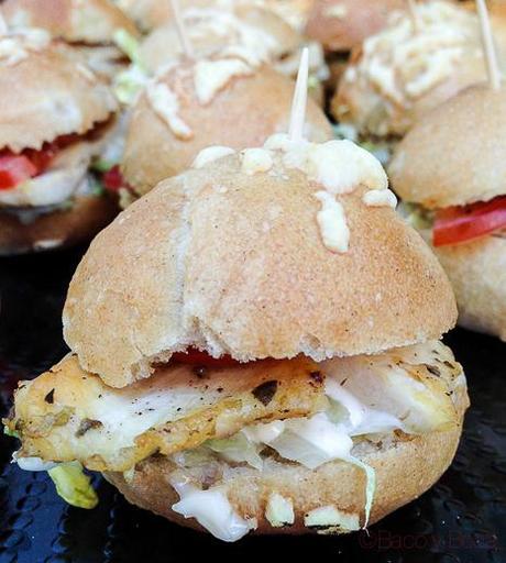 Mini-bocadillos-de-cebolla-de-vegetales-de-pollo-establiments-planes-baco-y-boca