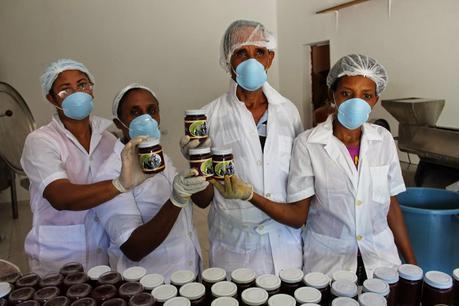 Cultivadores inician fábrica mermelada de uva La NEIBANA.