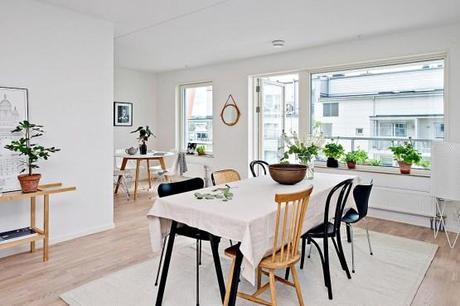 Terrazas en los pisos nórdicos pisos y áticos en países nórdicos grandes terrazas decoración encimera de mármol de Carrara diseño de exteriores blog estilo nordico escandinavo blog decoracion interiores balcones y terrazas diseño armarios con puertas correderas 