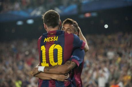 Messi y Neymar resuelven ante el Ajax