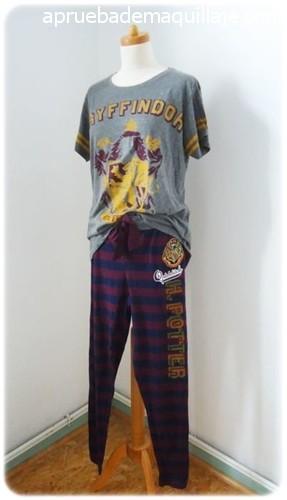 Regalos de Cumpleaños 2014 – Volumen 1 Pijama Gryffindor colección Harry Potter de Primark